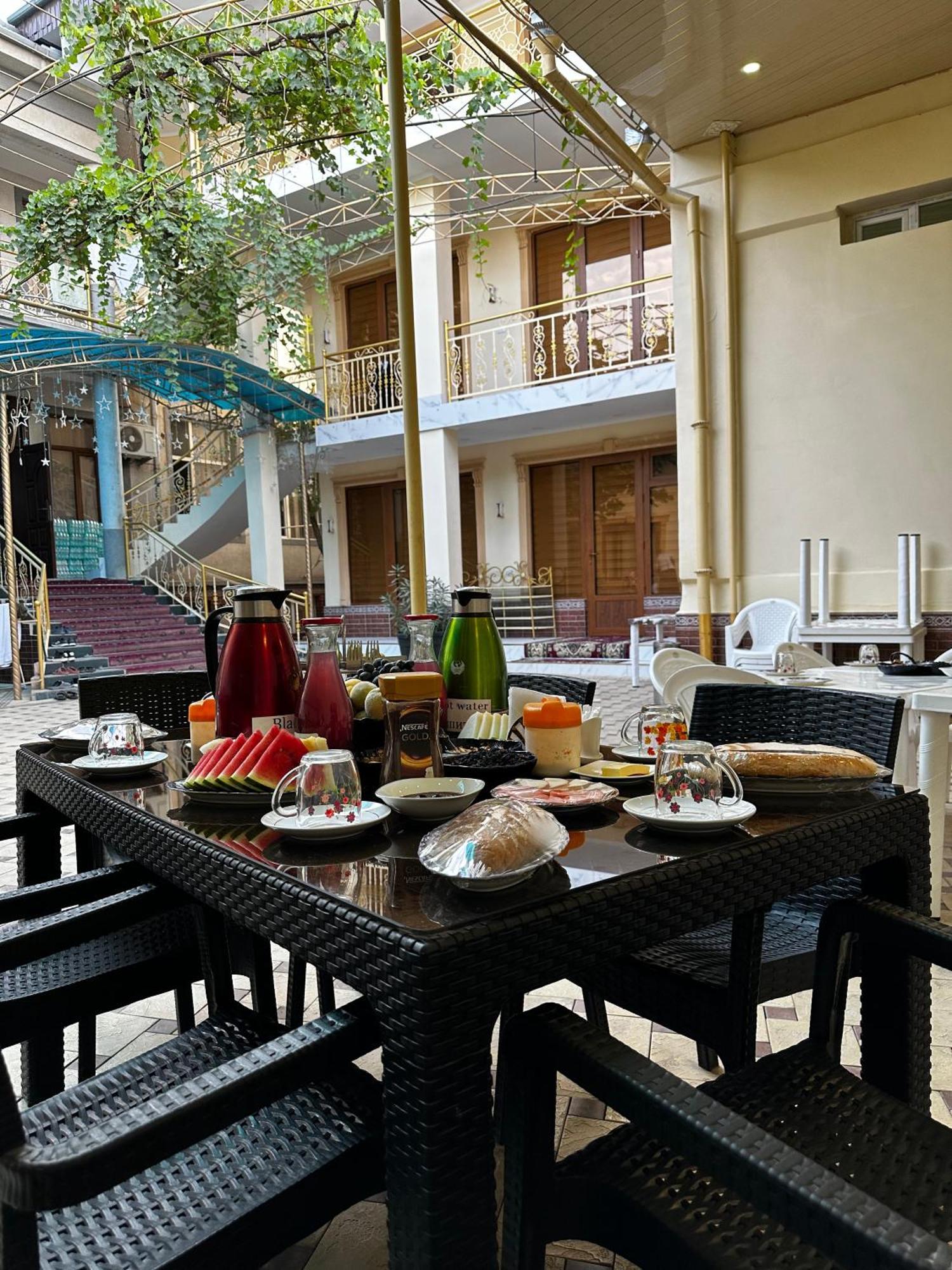 City Hostel Dushanbe Exterior foto